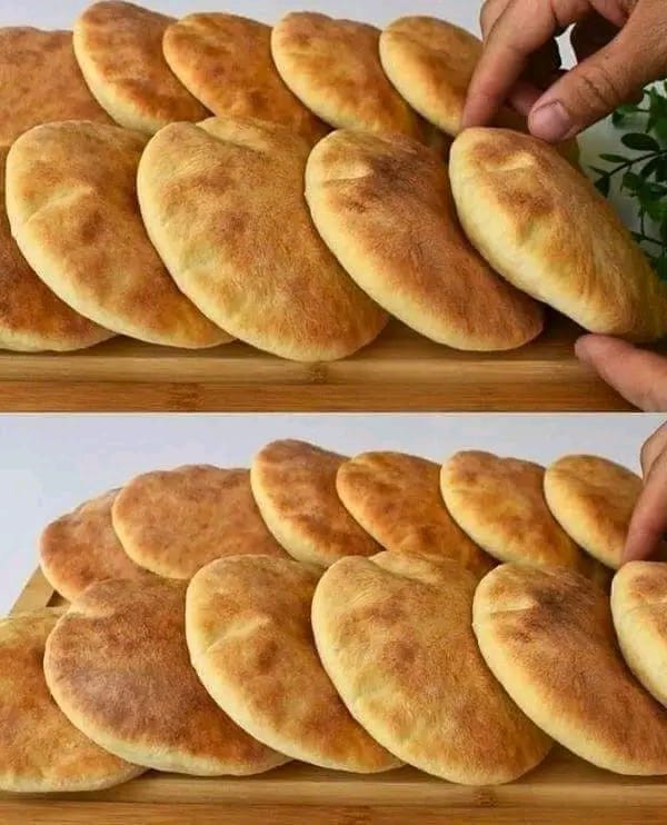 Homemade Pita Bread Recipe - CYSSERO