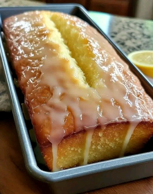 glazed-lemon-loaf-cake-cyssero